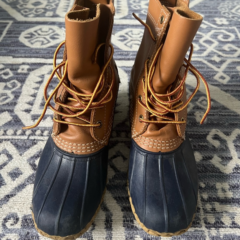 Blue L.L. Bean boots size 7